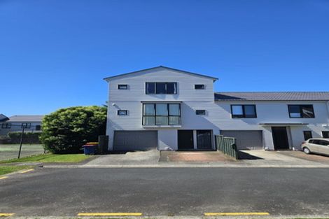 Photo of property in Tuscany Towers, 84/1 Ambrico Place, New Lynn, Auckland, 0600