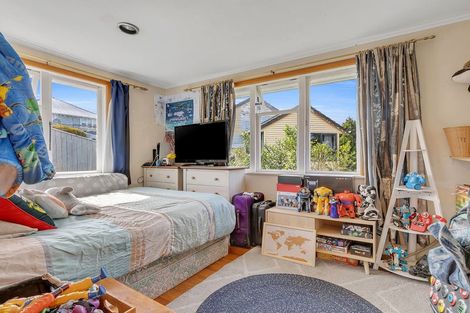 Photo of property in 20 Stevens Crescent, Ranui, Porirua, 5024