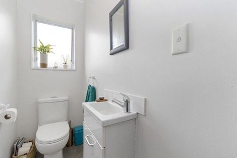 Photo of property in 54 Lansdowne Crescent, Glenview, Hamilton, 3206