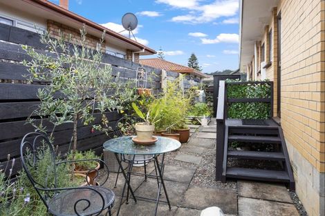 Photo of property in 21b Nukumea Common, Orewa, 0931