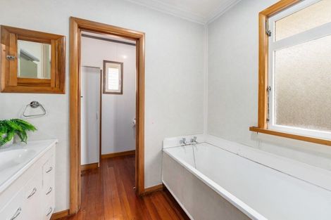 Photo of property in 17 Grey Street, Feilding, 4702