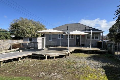 Photo of property in 280 High Street, Dannevirke, 4930