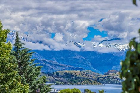 Photo of property in 36 Warren Street, Wanaka, 9305