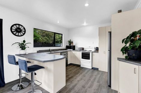 Photo of property in 3a Meade Place, Bell Block, New Plymouth, 4312