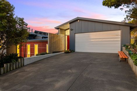 Photo of property in 18 Stoddart Terrace, Diamond Harbour,  8971
