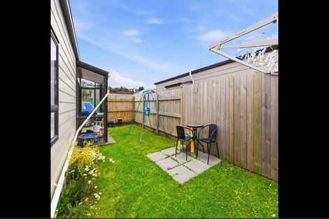 Photo of property in 13c Burns Street, South Dunedin, Dunedin, 9012