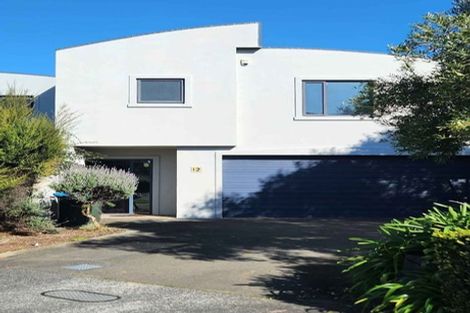 Photo of property in 14 Marina View, Paremata, Porirua, 5026