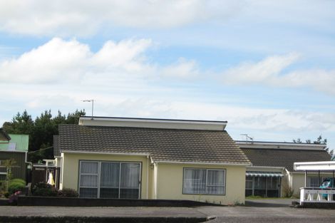 Photo of property in 4/84 Miranda Street, Stratford, 4332