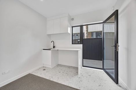 Photo of property in 6/3 Campbell Road, Takapuna, Auckland, 0622