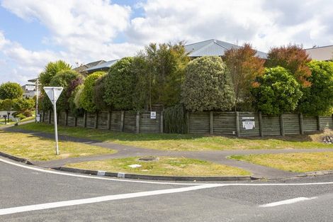 Photo of property in 94 Harvey Street, Waipahihi, Taupo, 3330