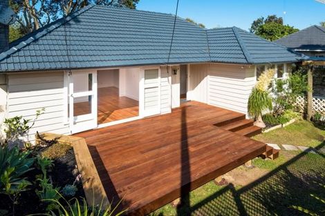 Photo of property in 59 Hanlon Crescent, Narrow Neck, Auckland, 0624