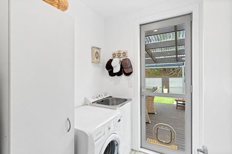 Photo of property in 208 Park Avenue, Waitarere Beach, Levin, 5510
