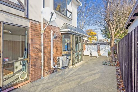 Photo of property in 278 Memorial Avenue, Burnside, Christchurch, 8053