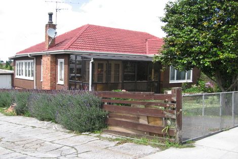 Photo of property in 3 Bridge Street, Papatoetoe, Auckland, 2025