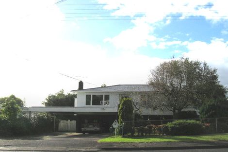 Photo of property in 68 Sherwood Avenue, Te Atatu South, Auckland, 0610