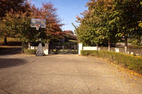 Photo of property in 60 Miles Lane, Tauriko, Tauranga, 3110