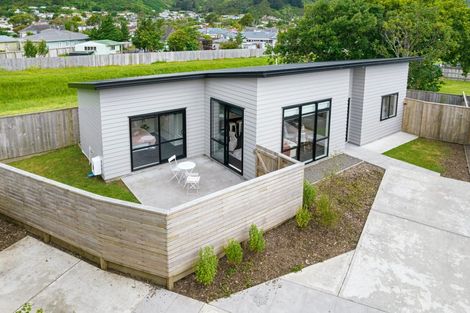 Photo of property in 88c Wellington Road, Wainuiomata, Lower Hutt, 5014
