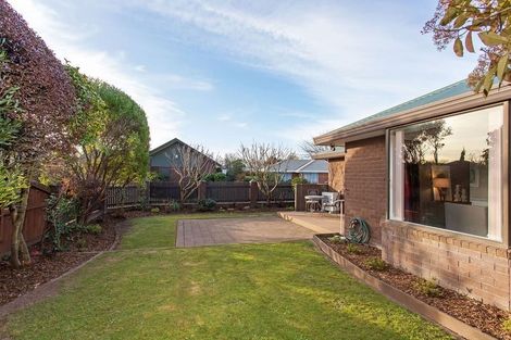 Photo of property in 8 Tuscany Place, Beckenham, Christchurch, 8023