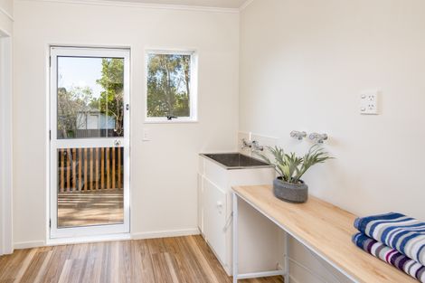 Photo of property in 85 Palmers Road, New Brighton, Christchurch, 8083