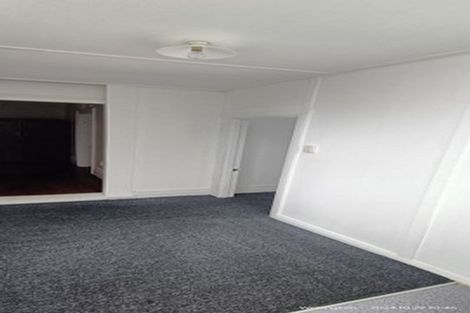 Photo of property in 1/50 Clyde Street, Island Bay, Wellington, 6023