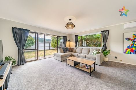 Photo of property in 286f1- Fergusson Drive, Heretaunga, Upper Hutt, 5018