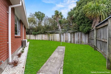 Photo of property in 60 Orrick Crescent, Avondale, Christchurch, 8061