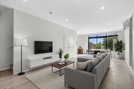 Photo of property in 15 Battalion Drive, Papakura, 2110