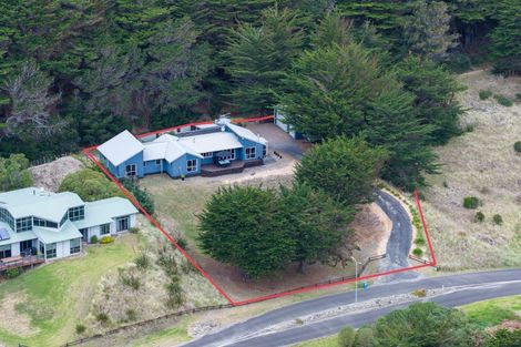 Photo of property in 208 Park Avenue, Waitarere Beach, Levin, 5510