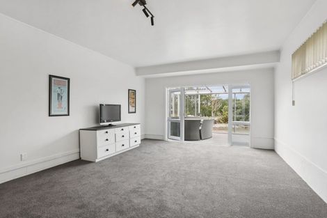 Photo of property in 231 Nixon Road, Taupaki, Henderson, 0782