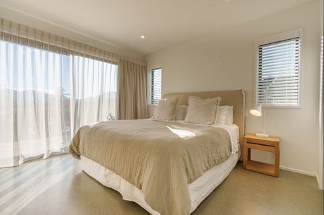 Photo of property in 35 Mount Nicholas Avenue, Wanaka, 9305