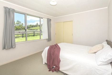 Photo of property in 16 Lake Ora Road, Te Kamo, Whangarei, 0112
