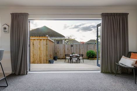 Photo of property in 7 Humber Street, Roslyn, Palmerston North, 4414