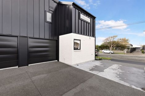 Photo of property in 2/50 Lonsdale Street, New Brighton, Christchurch, 8083