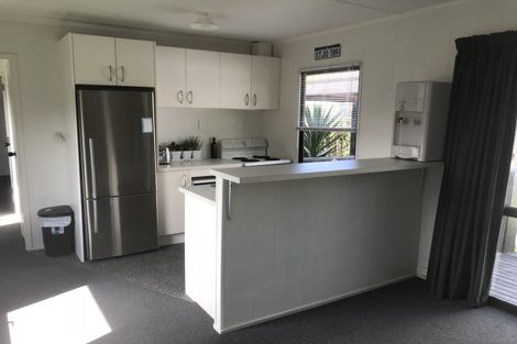 Photo of property in 54 Helena Street, Massey, Auckland, 0614