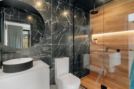 Photo of property in 62 Muster Road, Jacks Point, 9371