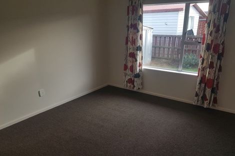 Photo of property in 2/7a Glen Place, Parklands, Christchurch, 8083