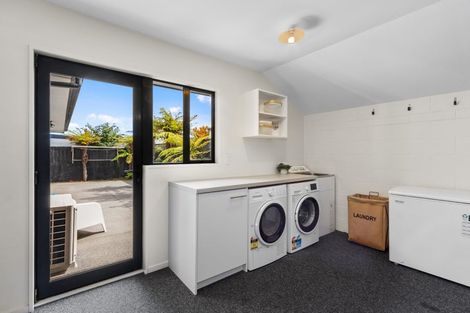 Photo of property in 83 Grafton Street, Waltham, Christchurch, 8011