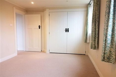 Photo of property in 35 Victoria Street, Hawera, 4610