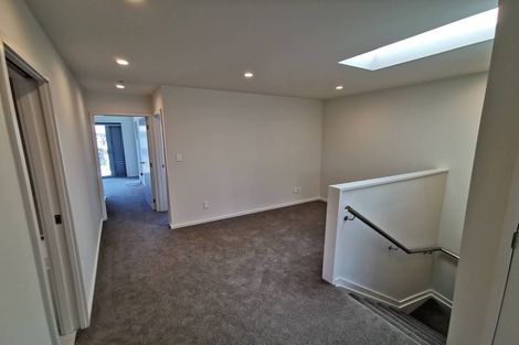 Photo of property in 15 Gunn Way, Hobsonville, Auckland, 0616