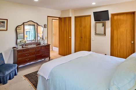 Photo of property in 70 Hautana Street, Woburn, Lower Hutt, 5010