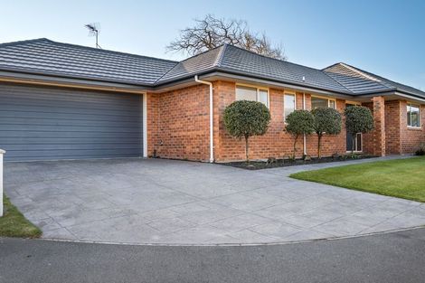 Photo of property in 10 Limes Avenue, Parklands, Christchurch, 8083