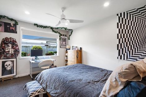 Photo of property in 16 Lilac Close, Cambridge, 3434