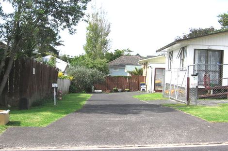 Photo of property in 2/4 Putney Place, Ranui, Auckland, 0612