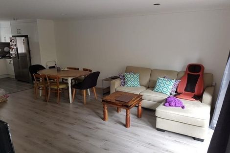 Photo of property in 11/2 Arawa Street, New Lynn, Auckland, 0600