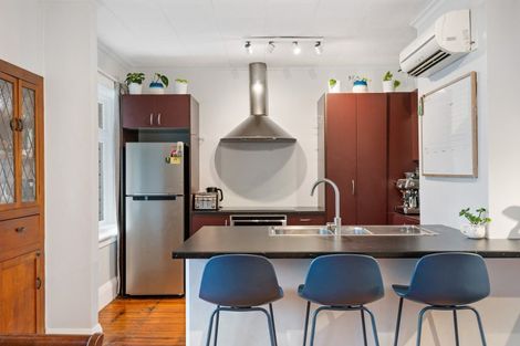 Photo of property in 53 Lawrence Street, Mornington, Dunedin, 9011