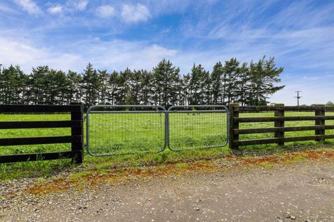 Photo of property in 312 Corbett Road, Paraite, New Plymouth, 4373