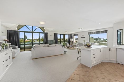 Photo of property in 2a/25 Maclean Street, Paraparaumu Beach, Paraparaumu, 5032