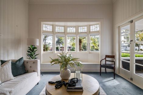 Photo of property in 350 College Street, West End, Palmerston North, 4410