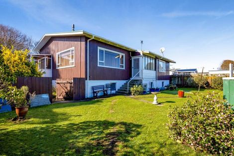 Photo of property in 445 Broadway, Stratford, 4332