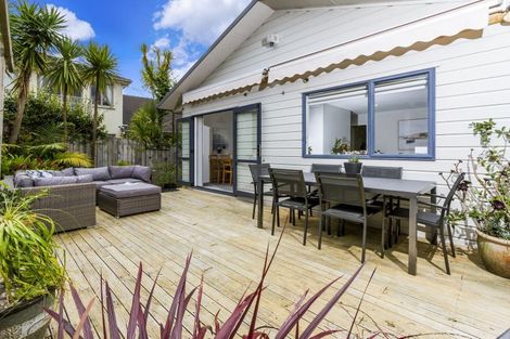 Photo of property in 12b/1 Coronation Street, Belmont, Auckland, 0622